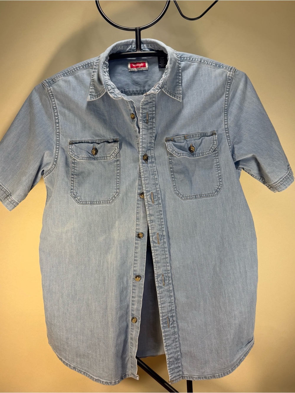 Women’s Wrangler Light Blue Short Sleeve Denim Button-Down Shirt